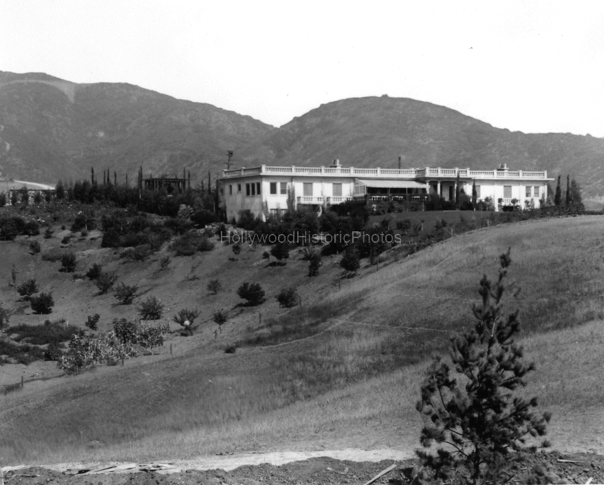 Robinson Estate 1912 1008 Elden Way wm.jpg
